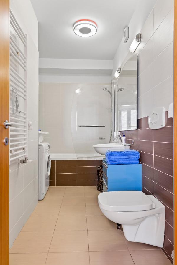 125 Sqm Family Friendly With Kids Room 부쿠레슈티 외부 사진
