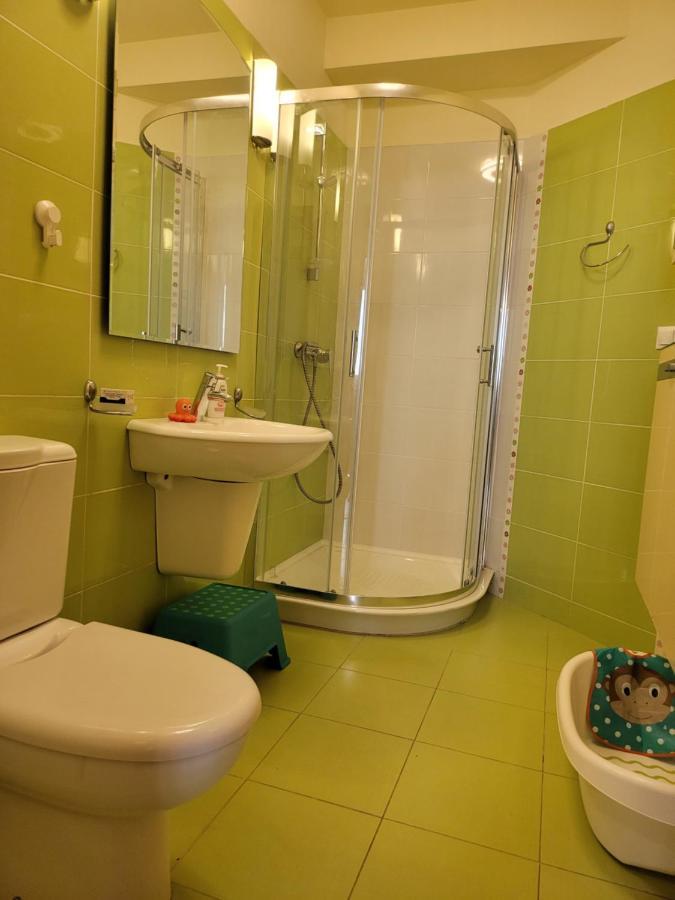 125 Sqm Family Friendly With Kids Room 부쿠레슈티 외부 사진